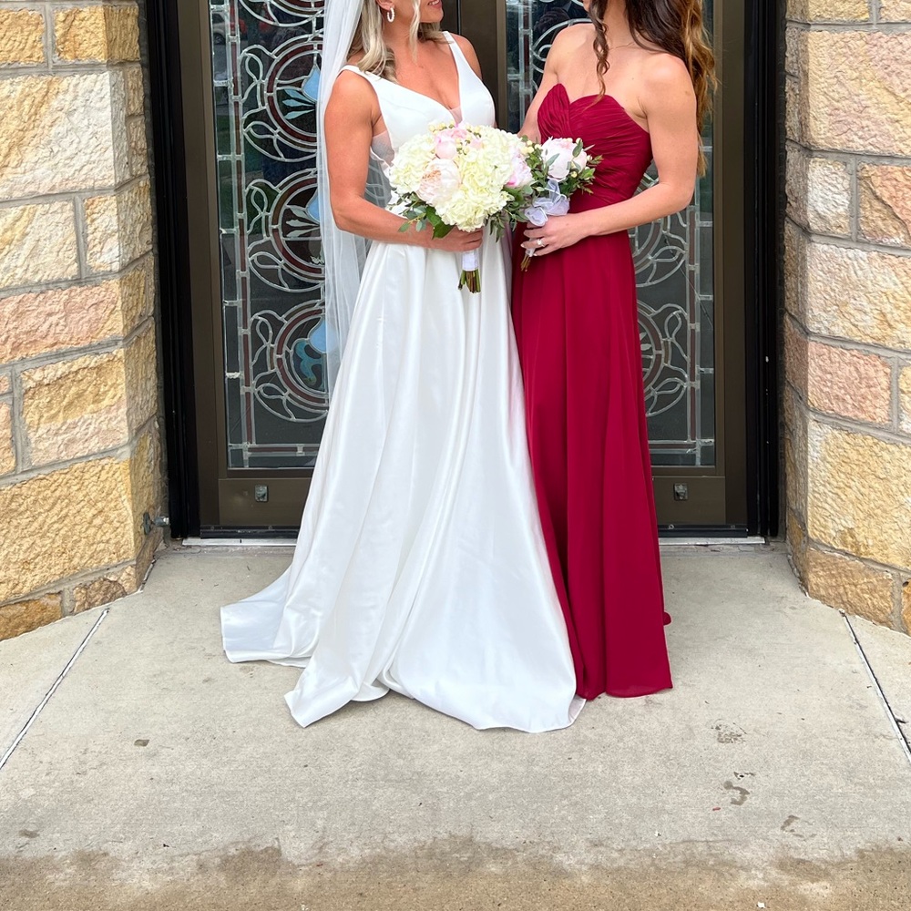 Wedding dress
